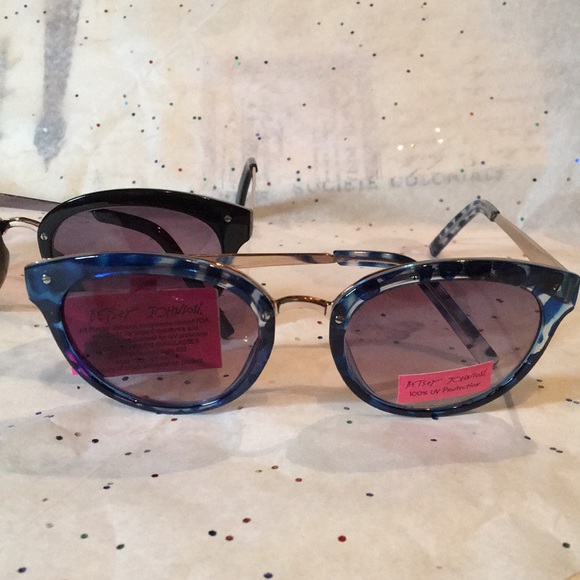 clubhouse sunglasses
